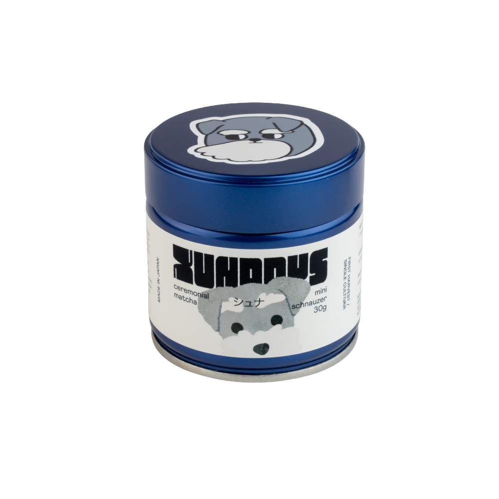 Schnau Matcha tin by xundays with a schnauzer illustration – Okumidori matcha powder